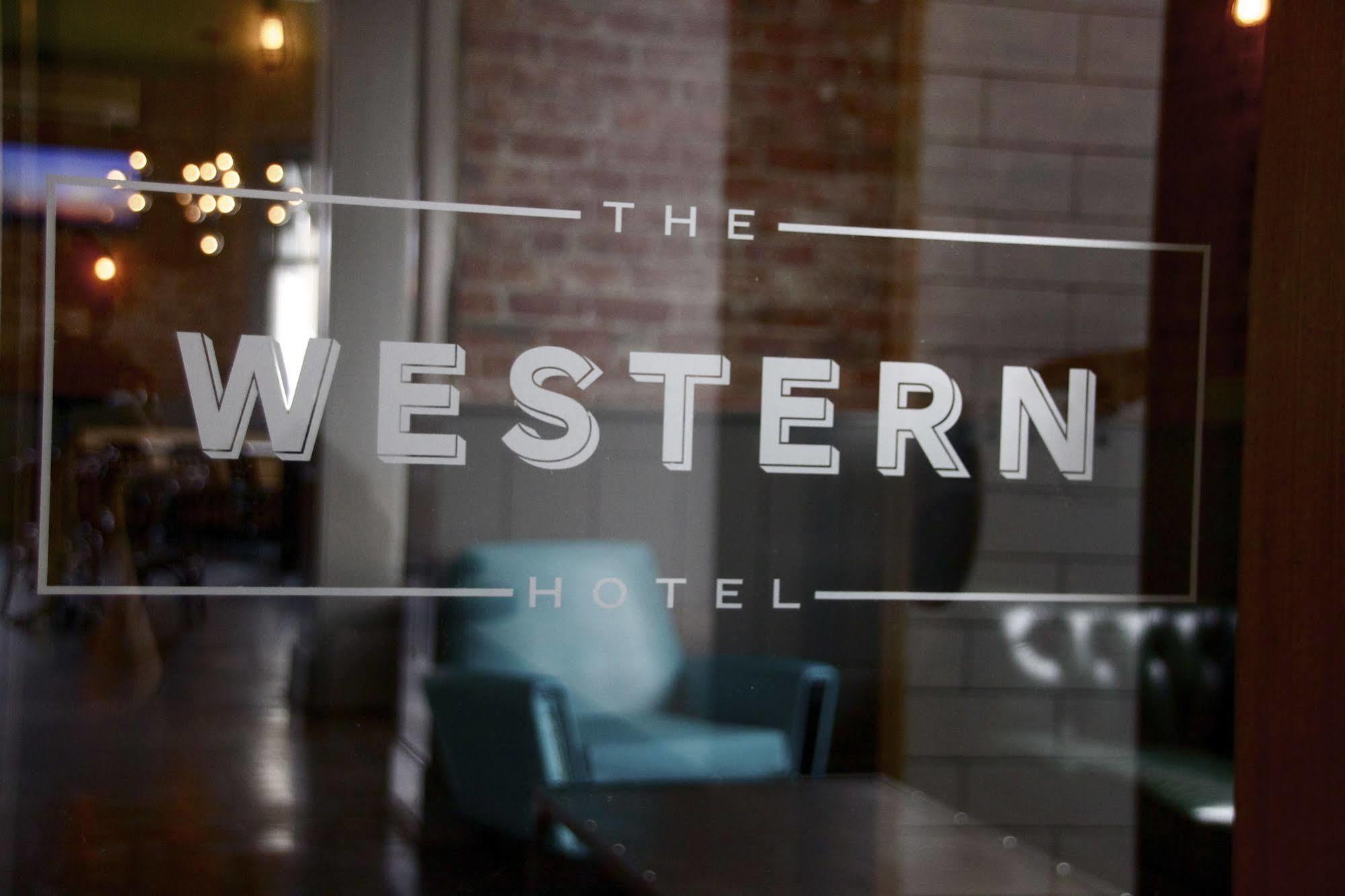 Western Hotel بالارات المظهر الخارجي الصورة
